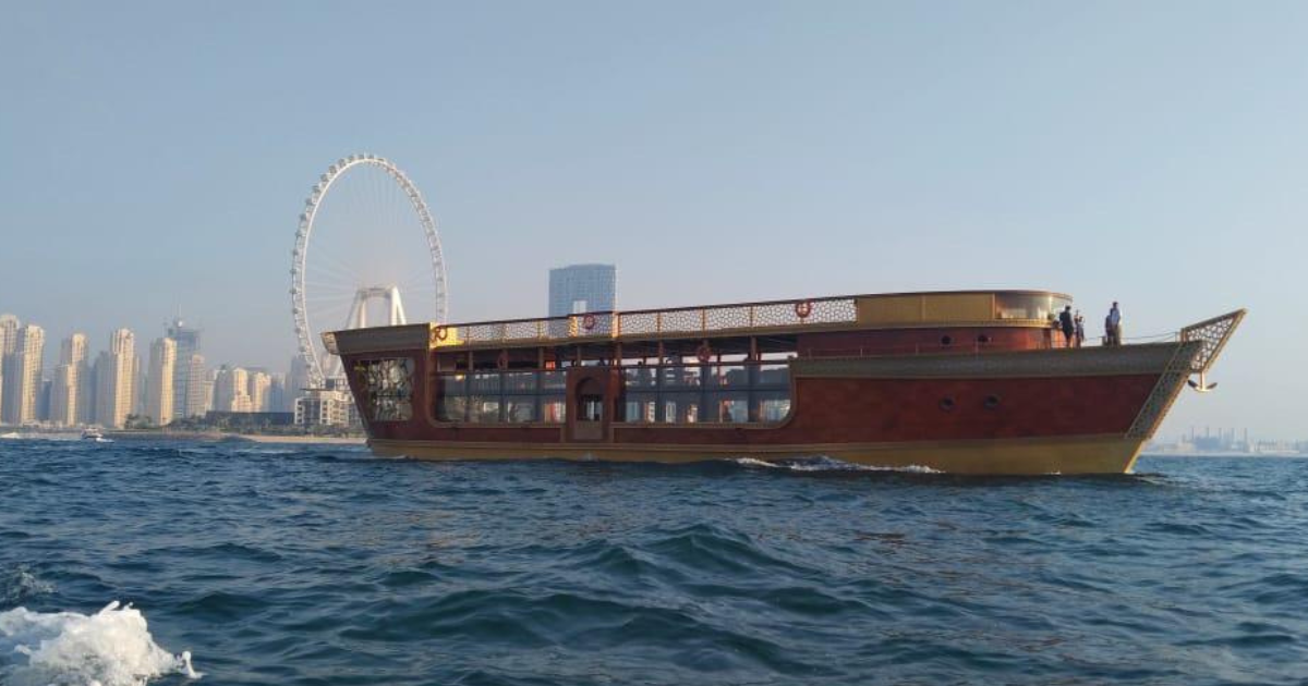 Ocean Empress Dinner Cruise in Marina Dubai