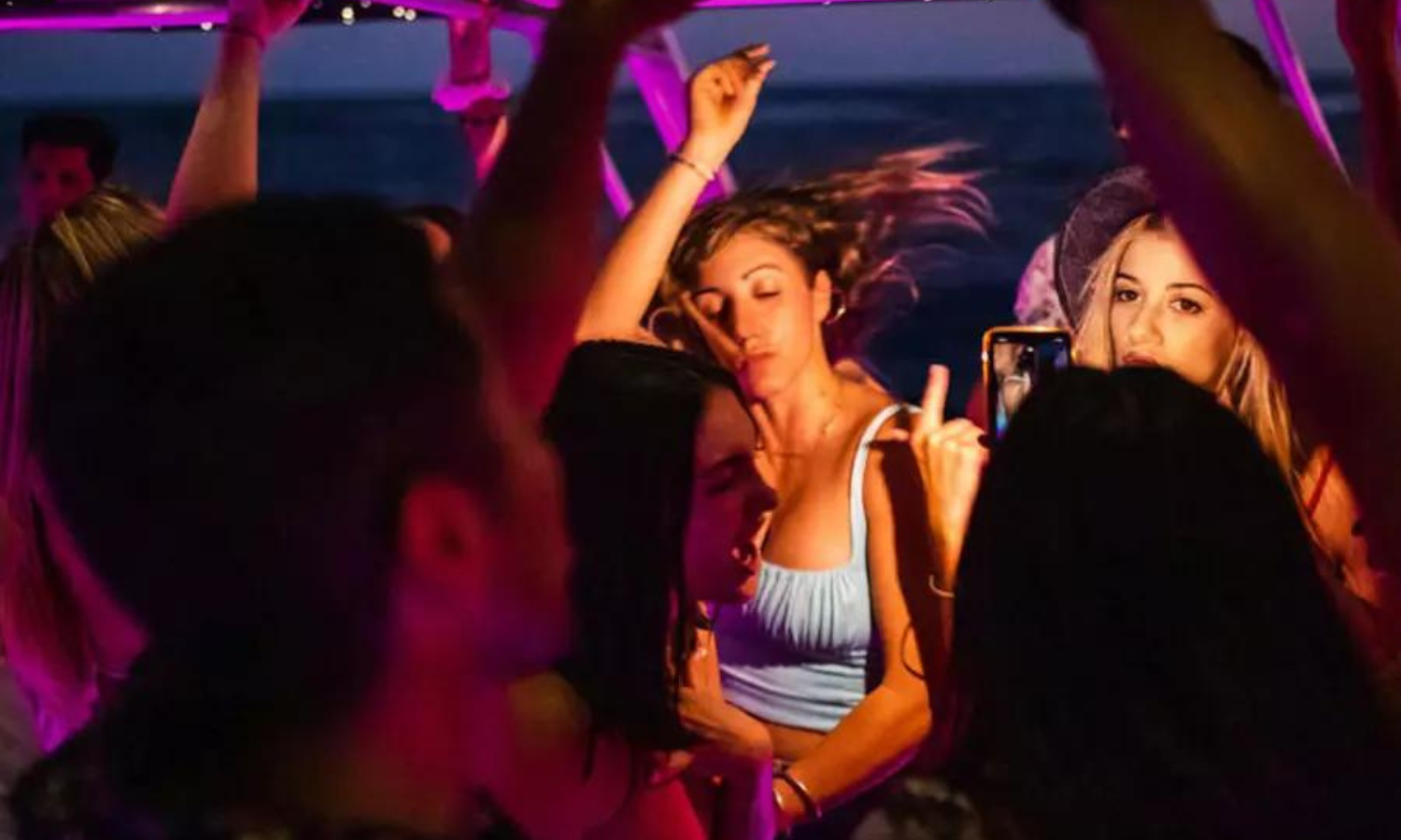 Yacht Party Dubai Ultimate Celebration on the Arabian Gulf