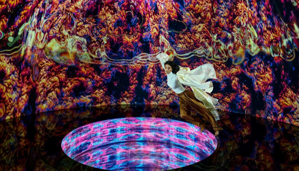 Вселенная AYA в Дубай