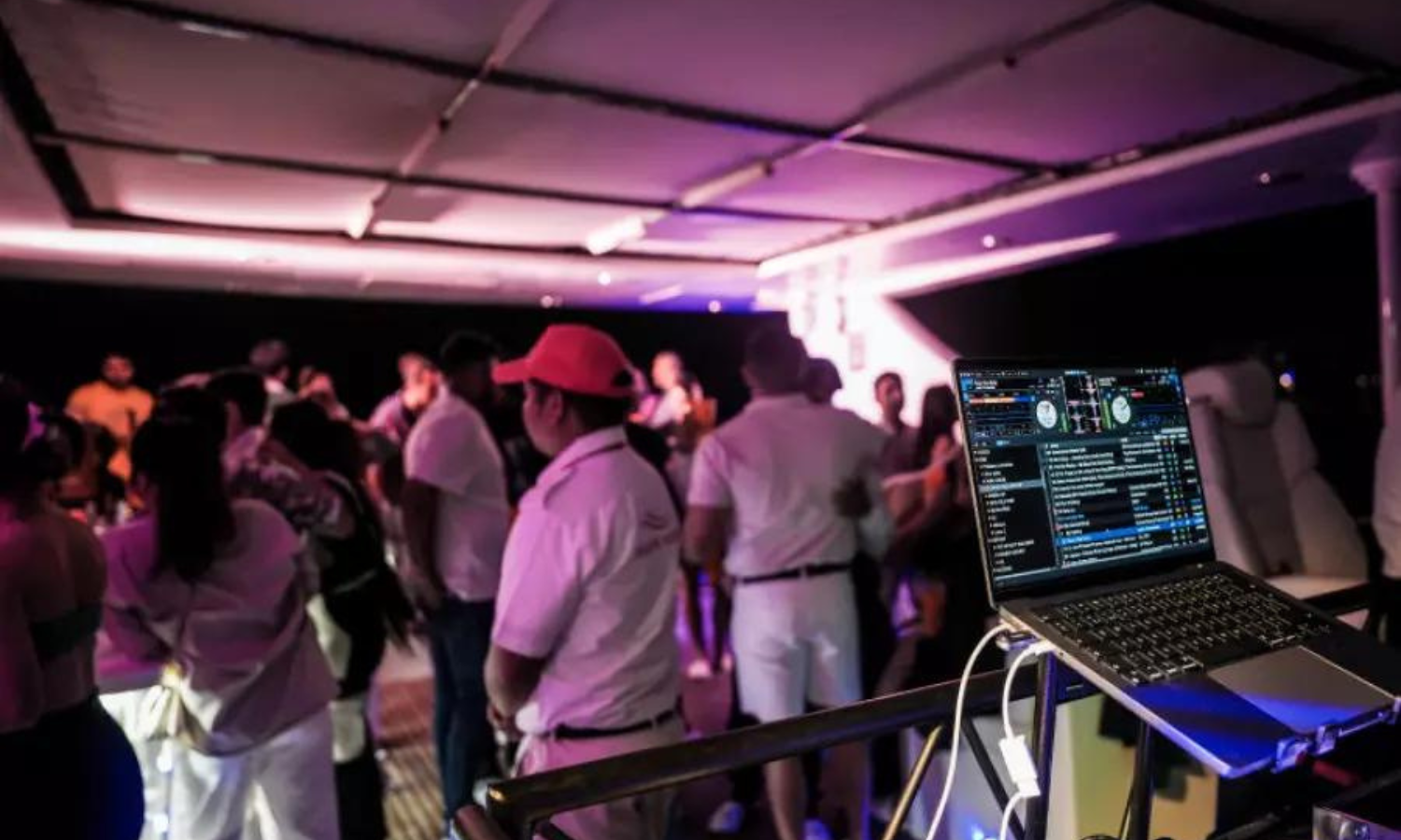 Yacht Party Dubai Ultimate Celebration on the Arabian Gulf